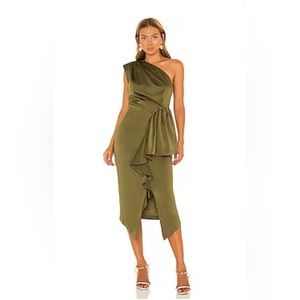 Elliatt Blakely Dress in Olive